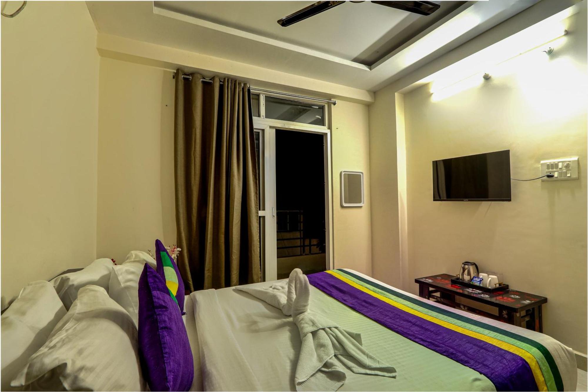 Verizon Stays Single Deluxe Rooms @Bachupally ไฮเดอราบัด ภายนอก รูปภาพ